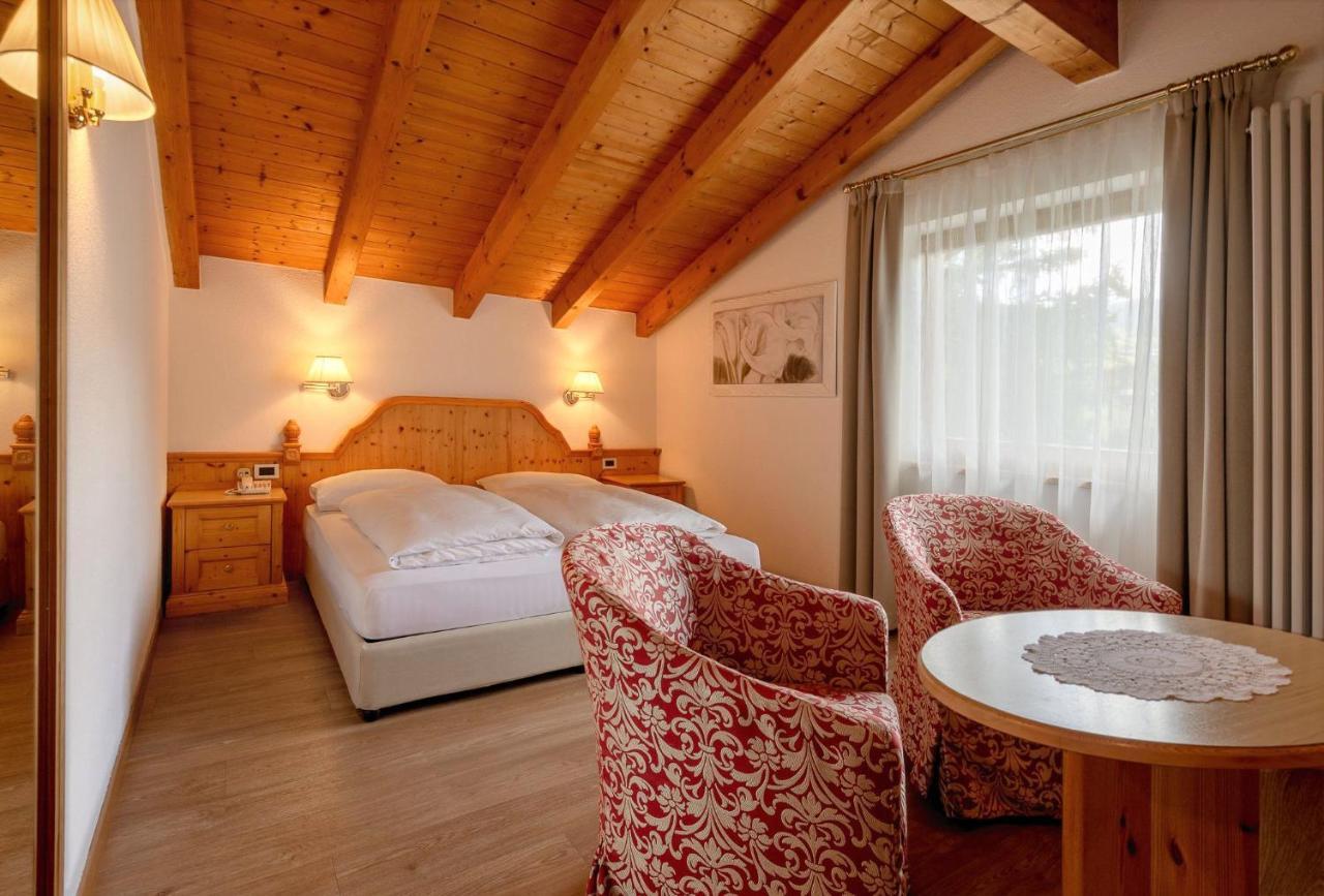 Double or Twin Room Mountain View Attic
