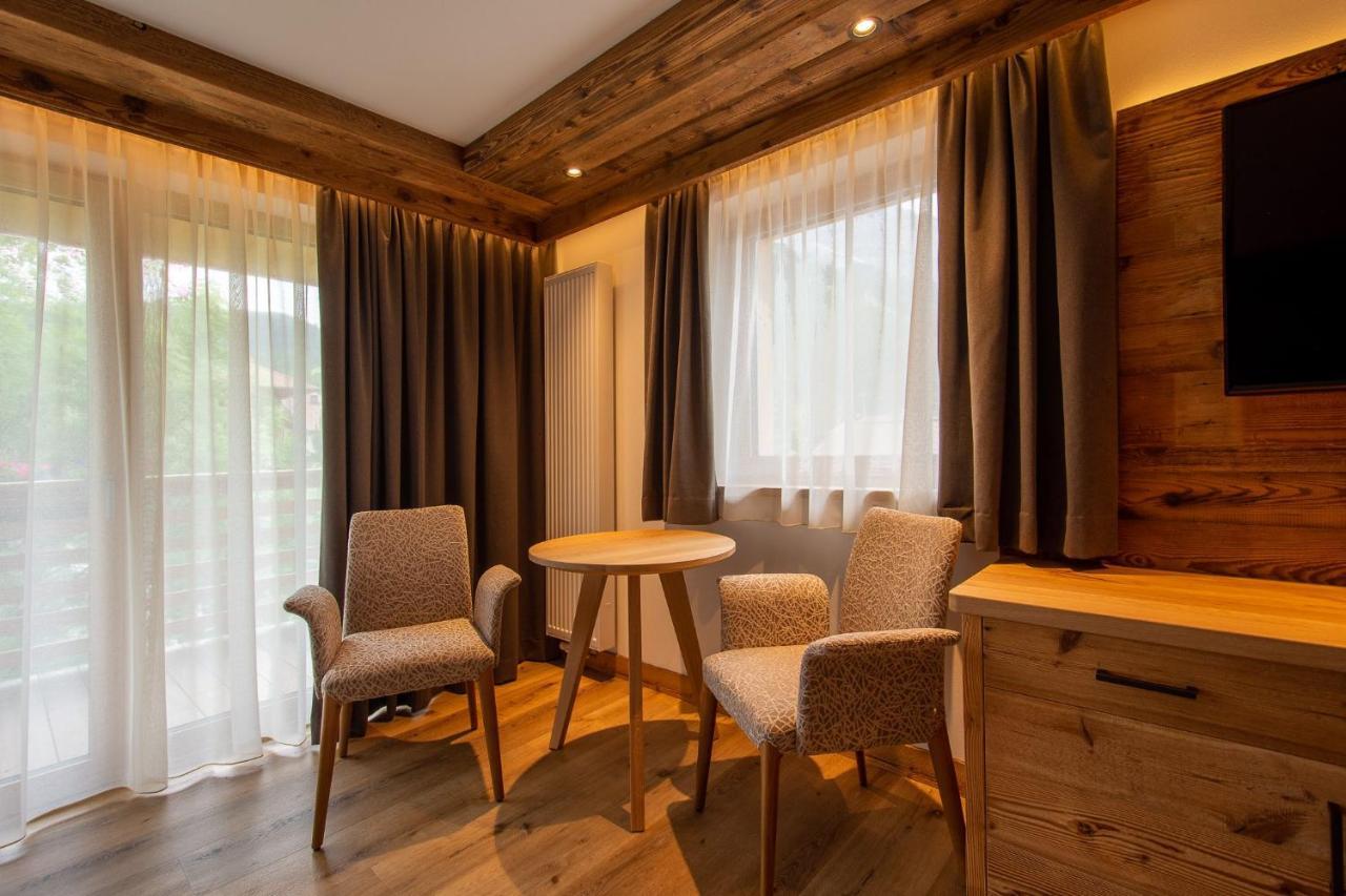 Deluxe Double or Twin Room Balcony